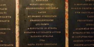 La tombe de René Descartes dans l'église St. Germain des Prés