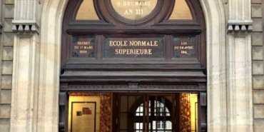 La Rue d'Ulm (l'École normale supérieure)