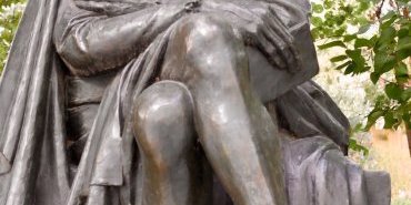 Michel de Montaigne, rue des Écoles